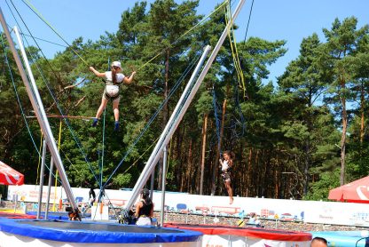 trampoliny w łebie, atrakcje dla dzieci nad morzem, park rozrywki łeba